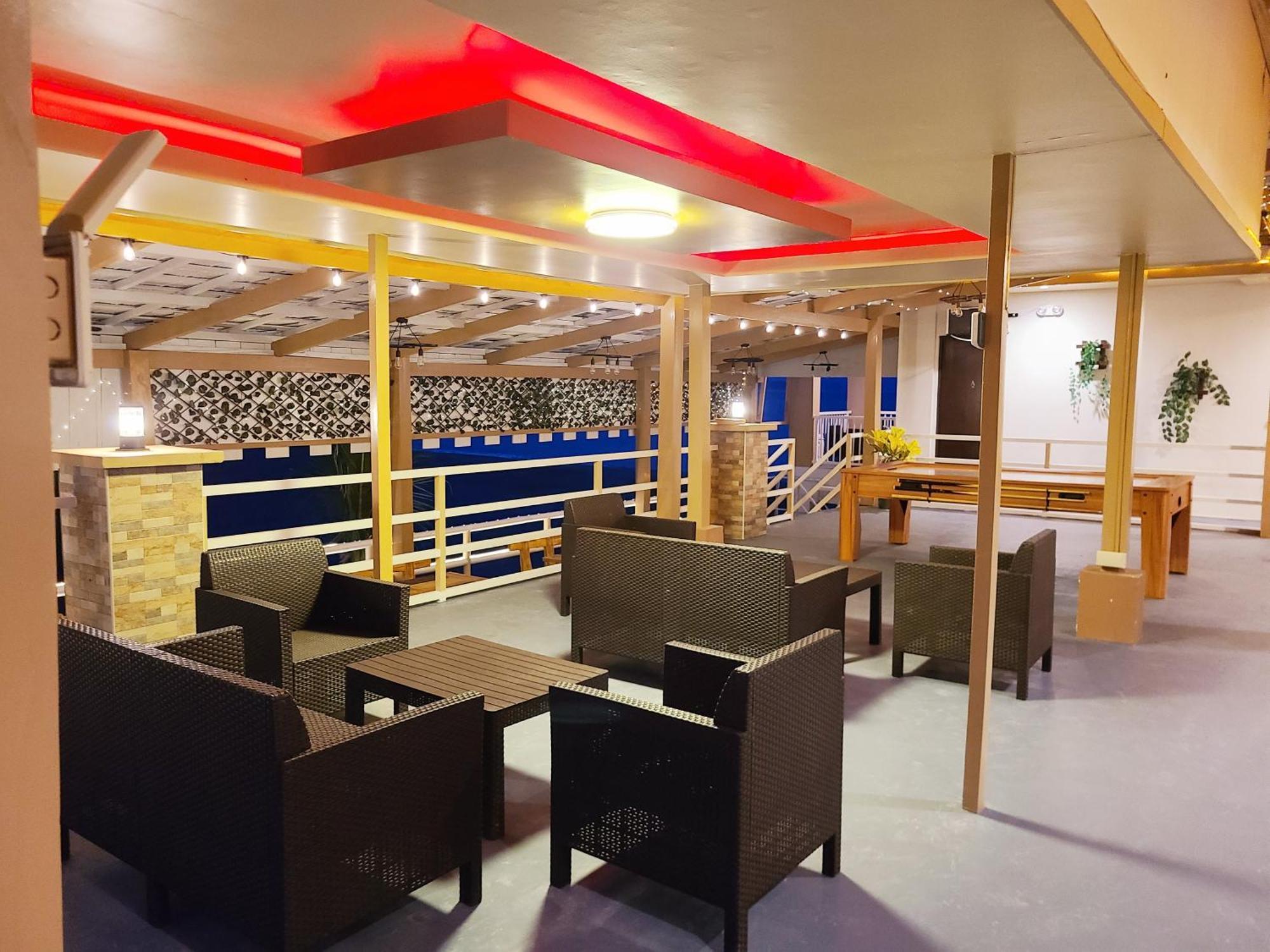 Puffer Isle Resort Dingalan Esterno foto
