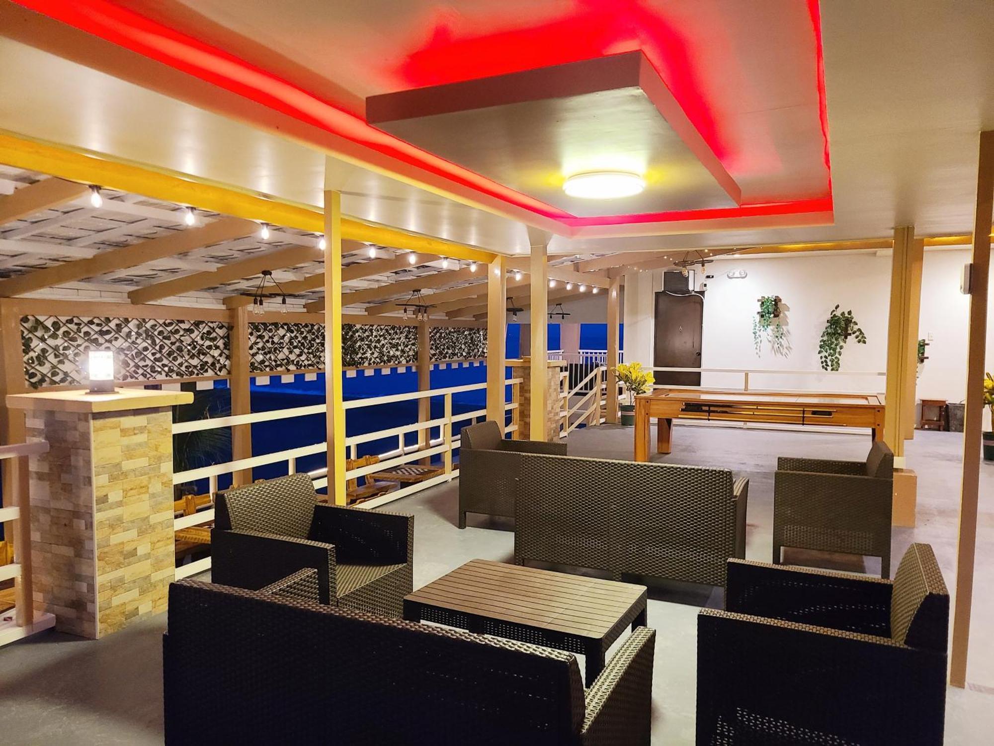 Puffer Isle Resort Dingalan Esterno foto